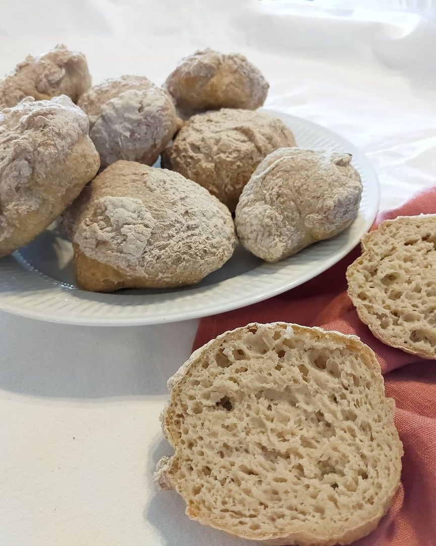 Bread Rolls (Gluten-Free & Low FODMAP)