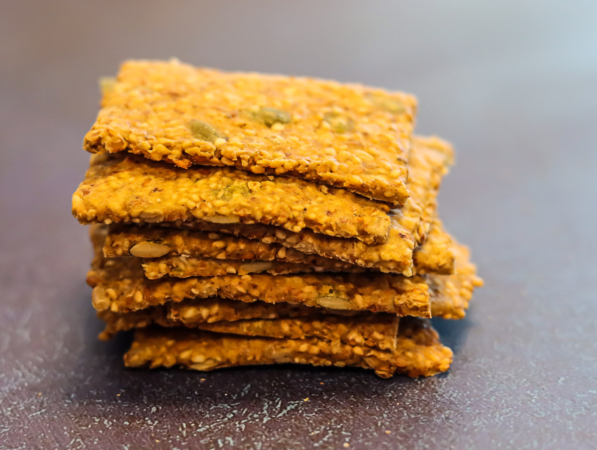 Low FODMAP Wholegrain Crispbread (Gluten-Free)