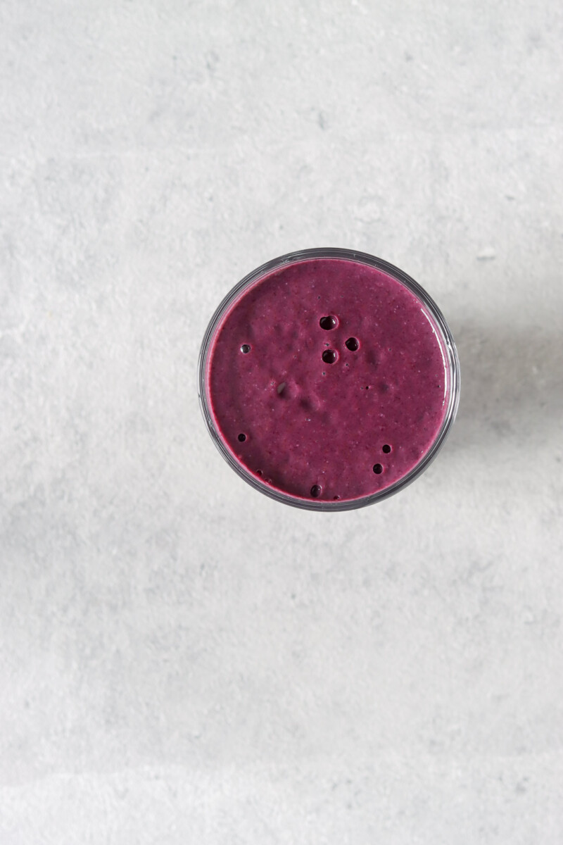 Blueberry & Acai Smoothies (Gluten-Free & Low FODMAP)