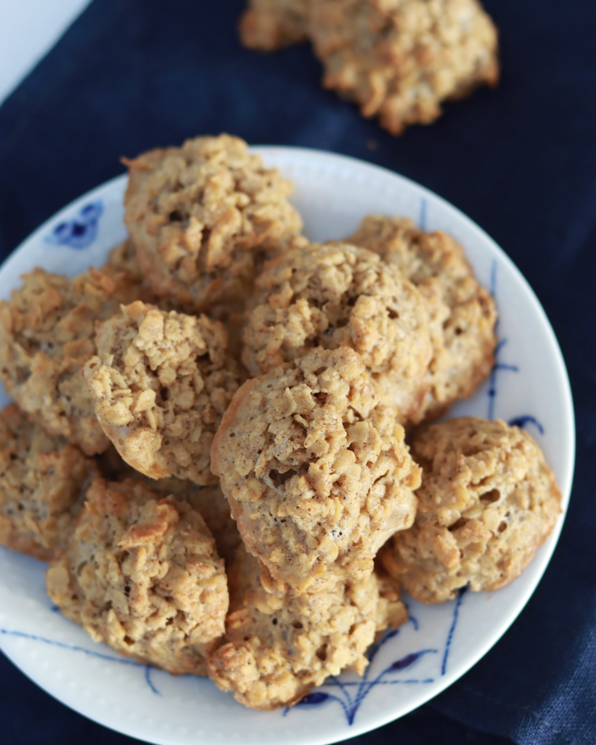 Oatmeal Cookies (Gluten-Free & Low FODMAP)